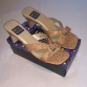 Womans Size 9 Mootsies Tootsies Cork Heels/Sandals